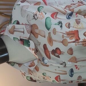 Mushroom shirt mens size large tan brown orange green